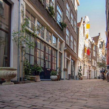 Here'S Lucy Amsterdam Luaran gambar